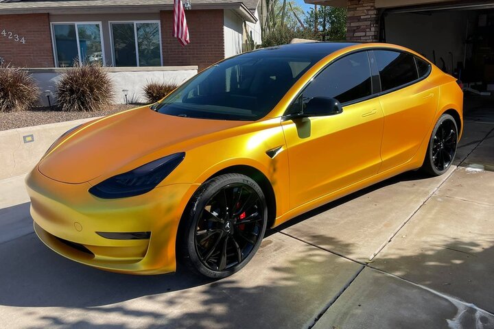 Avery Dennison Satin Metallic Energetic Yellow8