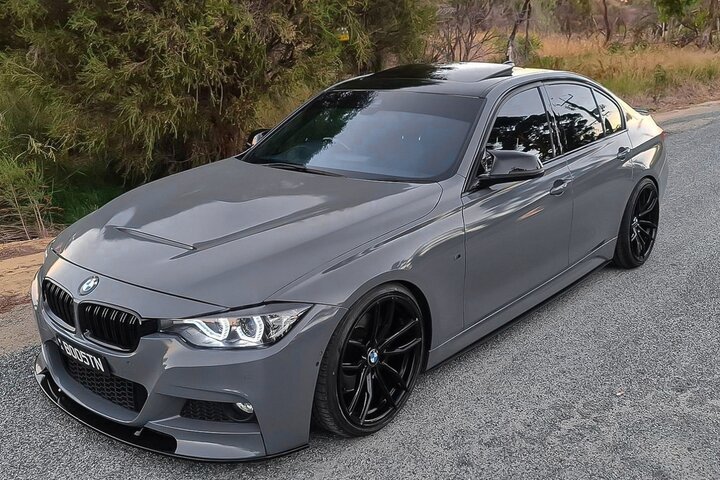 Avery Dennison Gloss Dark Grey2