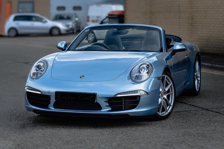Oracal 970 GRA - 195 Dove Blue Metallic9