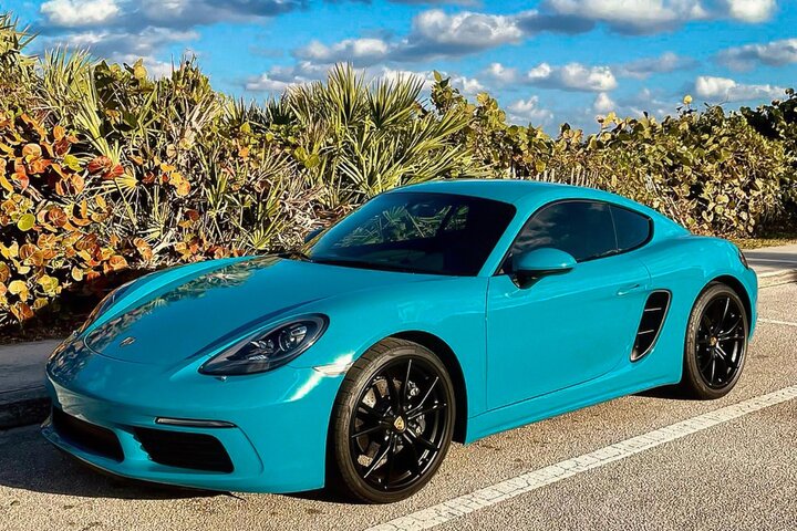 Avery Dennison Gloss Aqua Blue4