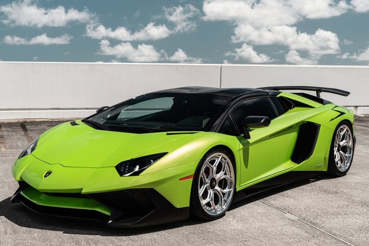 Svetlo Zelena sjaj folija - Avery Dennison Lime Green6