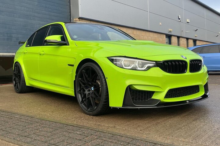 Svetlo Zelena sjaj folija - Avery Dennison Lime Green12