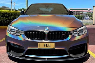 Avery Dennison Gloss Metallic Pride Prismatic Grey3